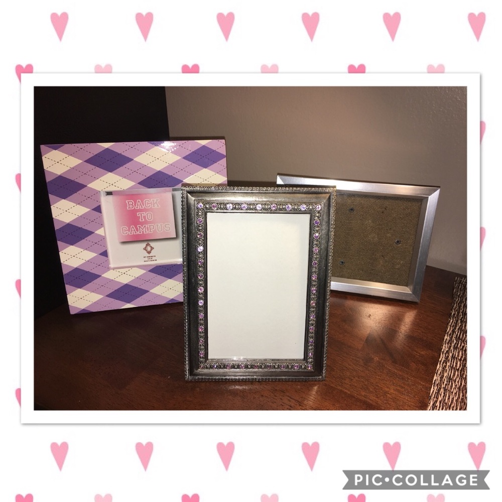 3 Picture Frames — used hut in great condition